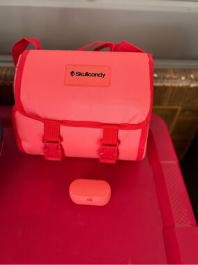 Skullcandy Sesh Mood Boost Feel Passionate Coral Limited Edition W/ Blanket